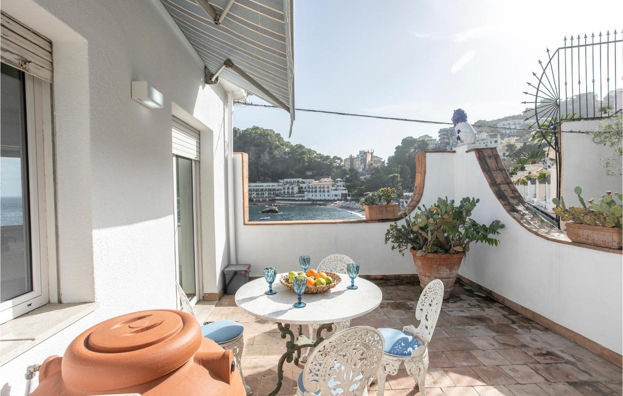 Mazzaro Apartment